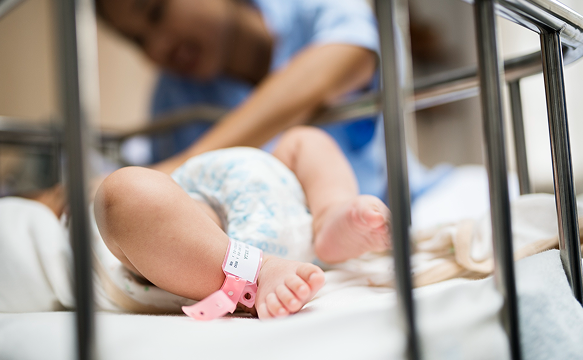 Una Unidad que recibe a bebés de todo el país